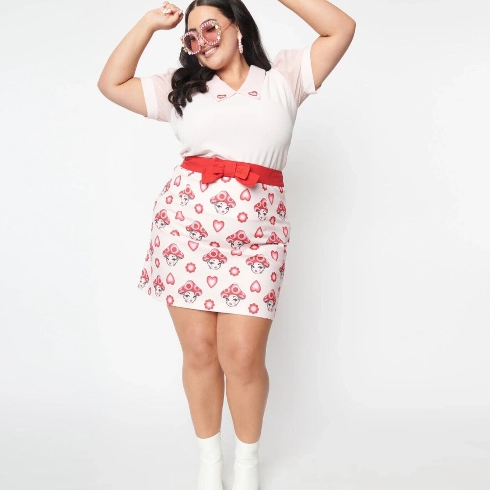 Unique Vintage Smak Parlour Plus Size Pink & Red Madam Mushroom Mod Skirt
